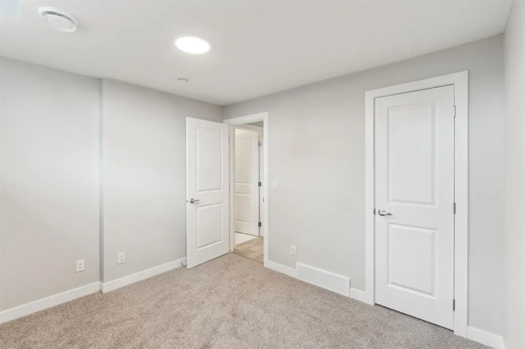 20 Alderwood Close SE