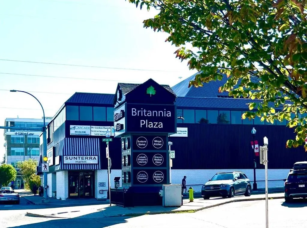 617 56 Avenue SW, #307
