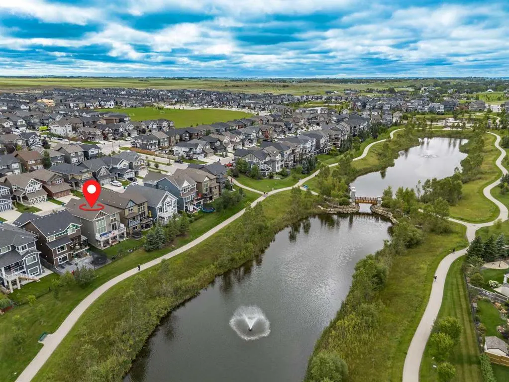 225 Kingsmere Cove SE