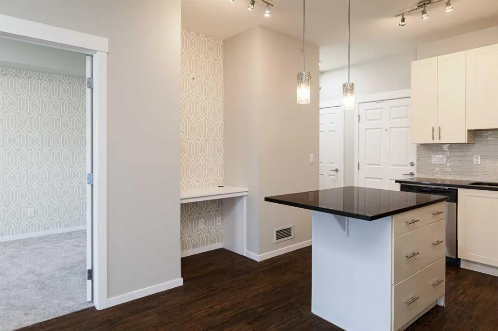 99 Copperstone Park SE, #2419