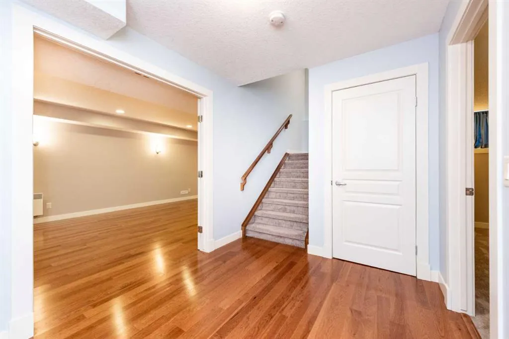122 Tuscany Glen Place NW