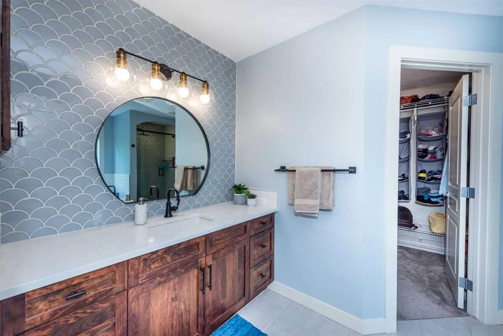 122 Tuscany Glen Place NW