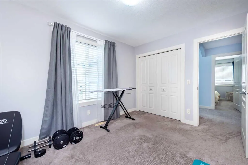 122 Tuscany Glen Place NW