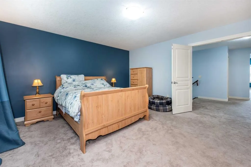 122 Tuscany Glen Place NW