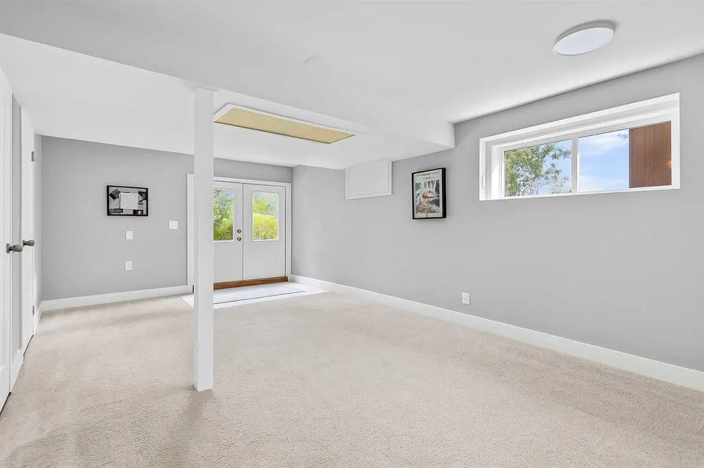 48 Shawcliffe Place SW
