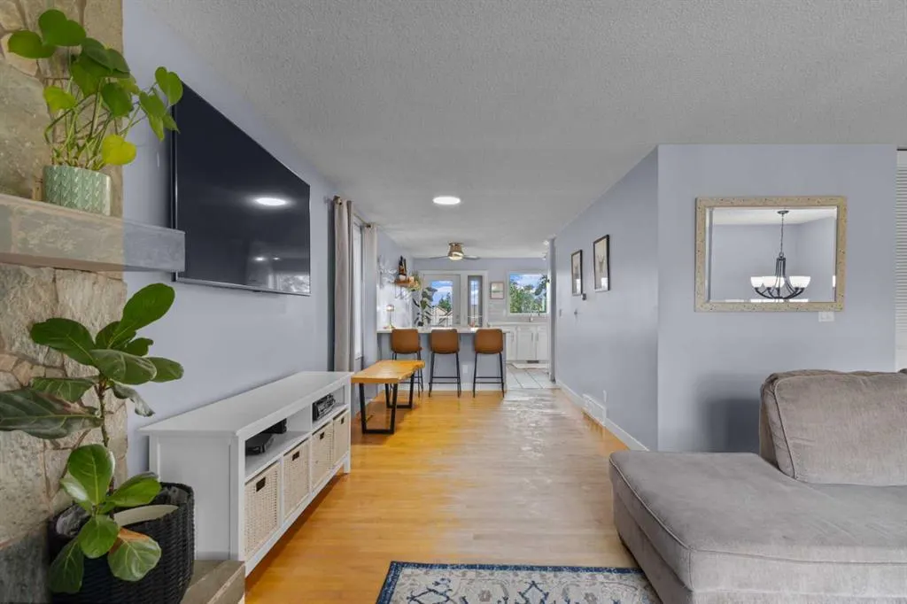48 Shawcliffe Place SW