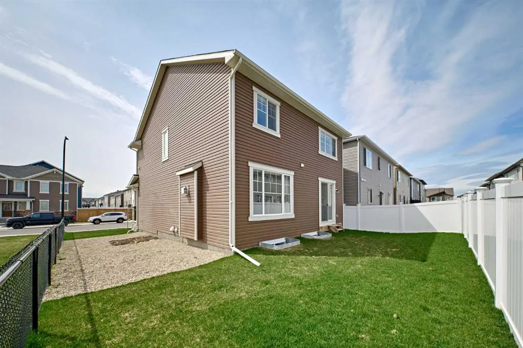 254 Carringham Road NW
