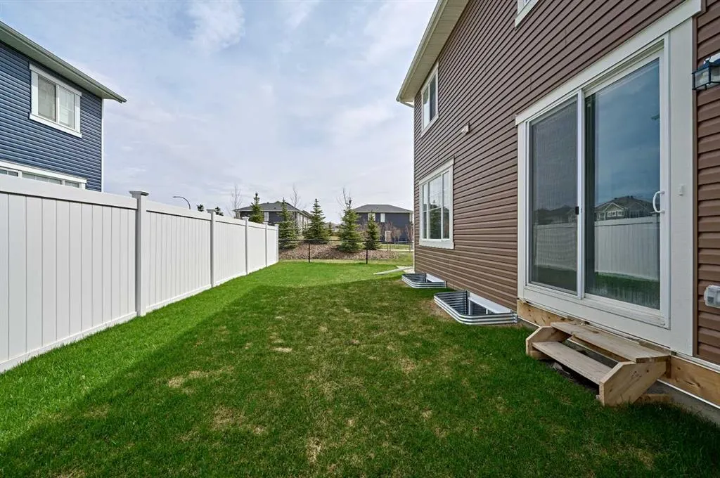 254 Carringham Road NW