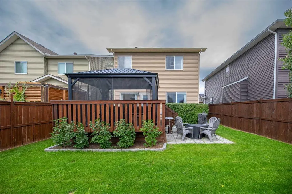 112 Kingsbridge Way