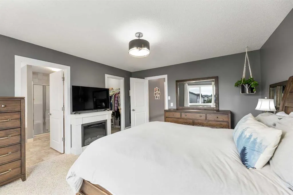 112 Kingsbridge Way