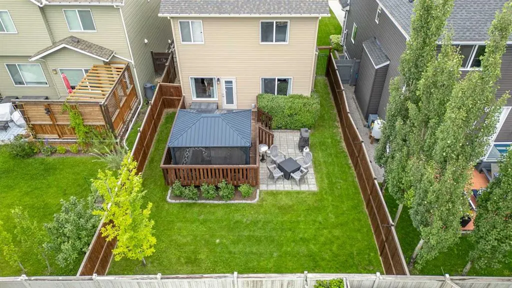 112 Kingsbridge Way