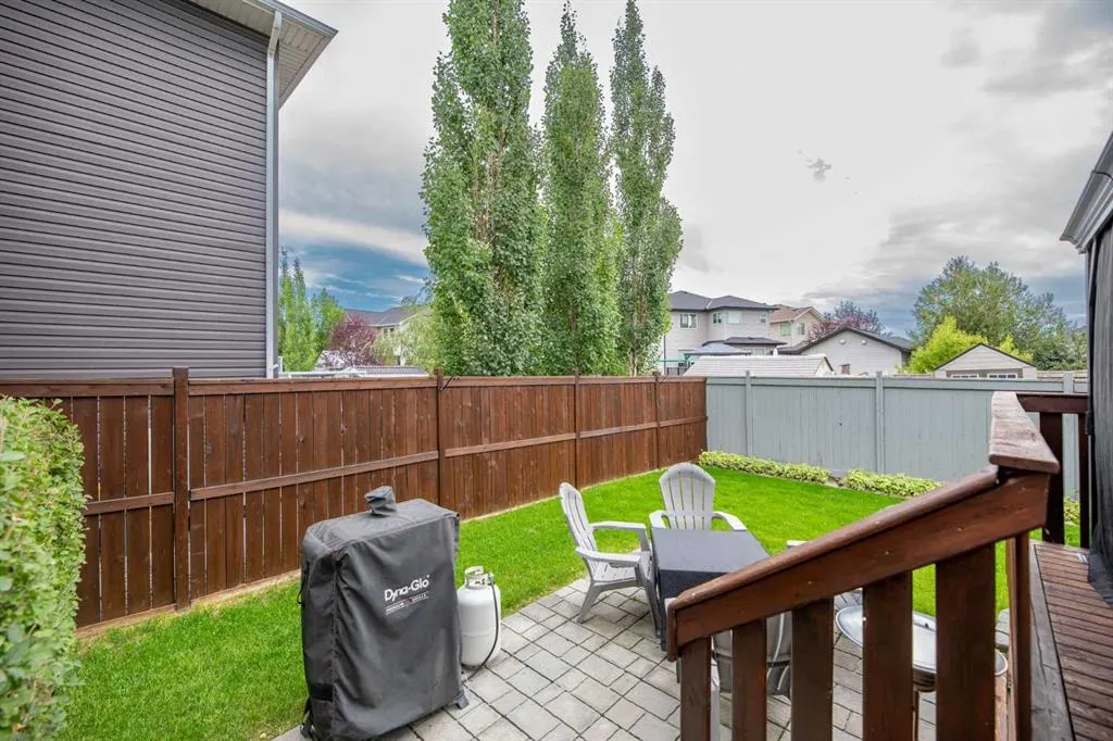112 Kingsbridge Way