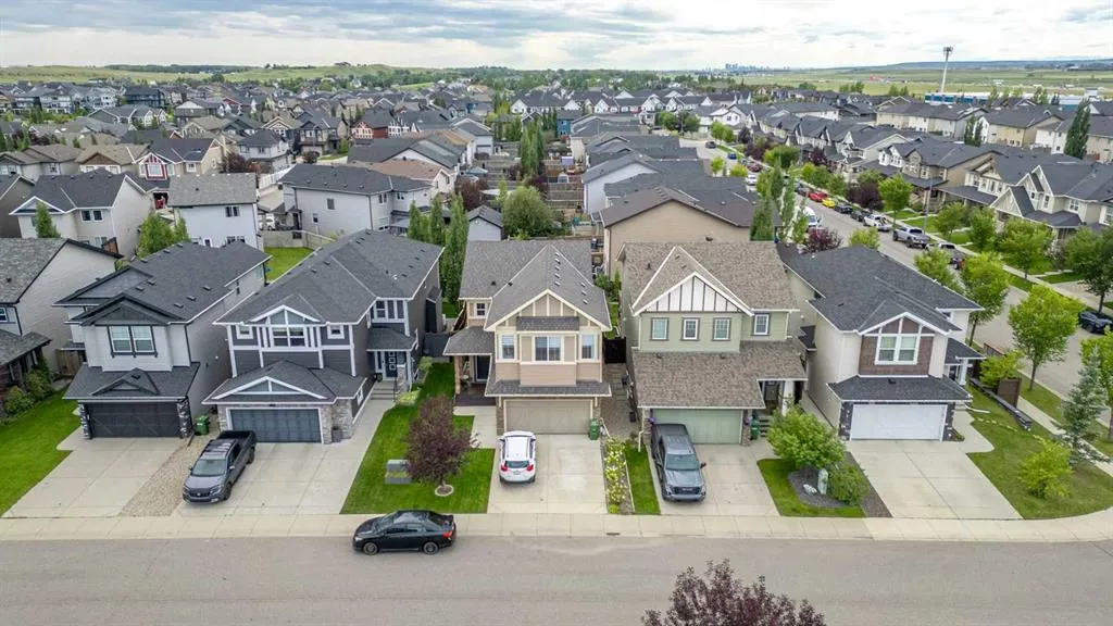 112 Kingsbridge Way