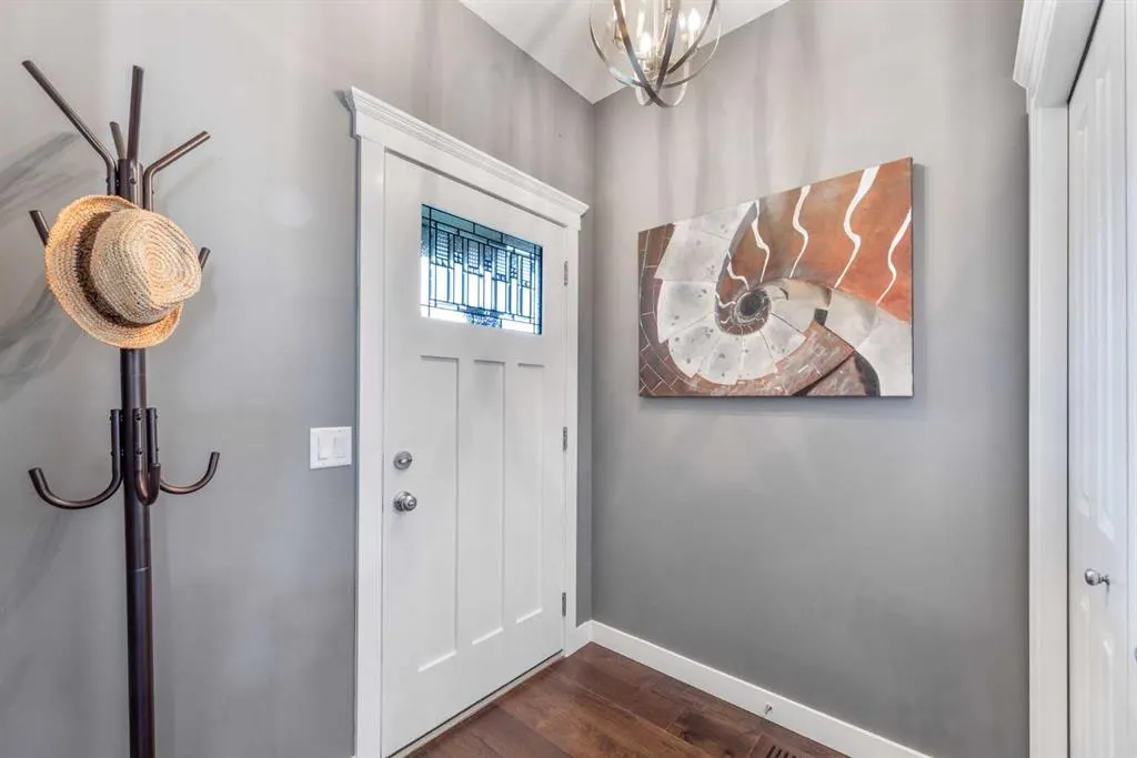 112 Kingsbridge Way