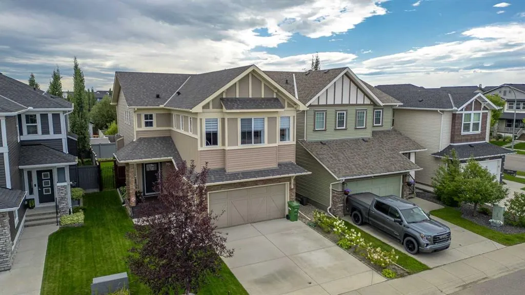 112 Kingsbridge Way
