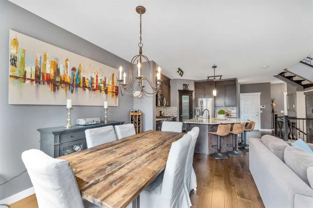 112 Kingsbridge Way