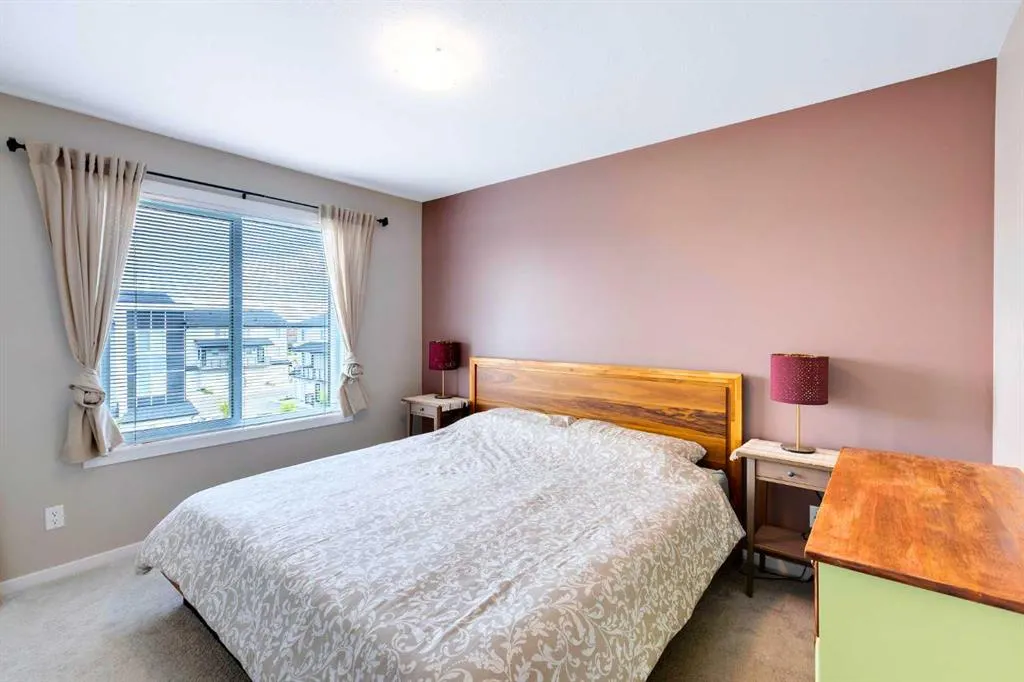 110 Redstone NE, #202