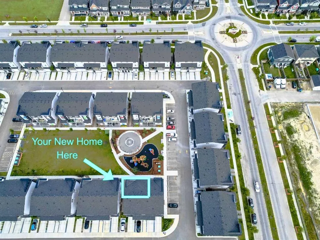 110 Redstone NE, #202