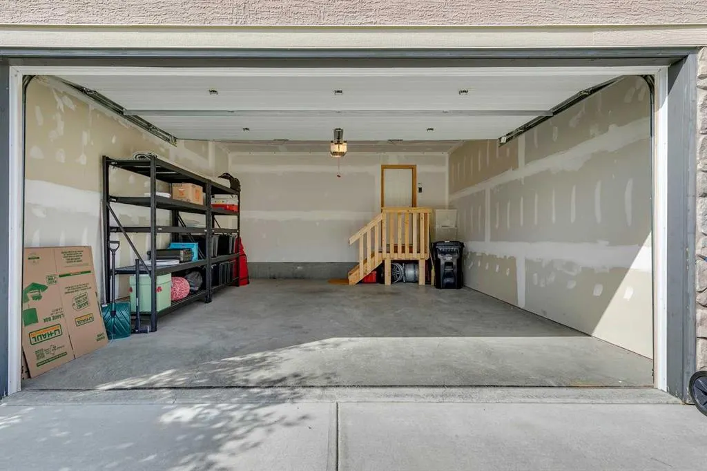 18 Marquis Cove SE
