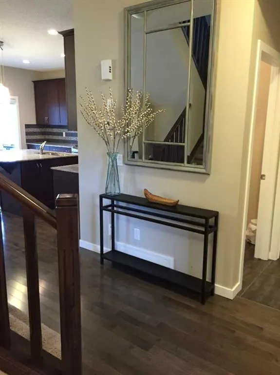 9 Cougar Ridge Rise SW