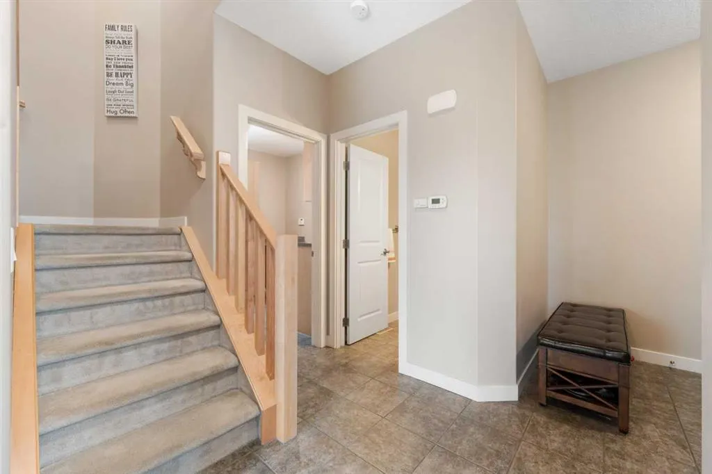 155 Autumn Close SE