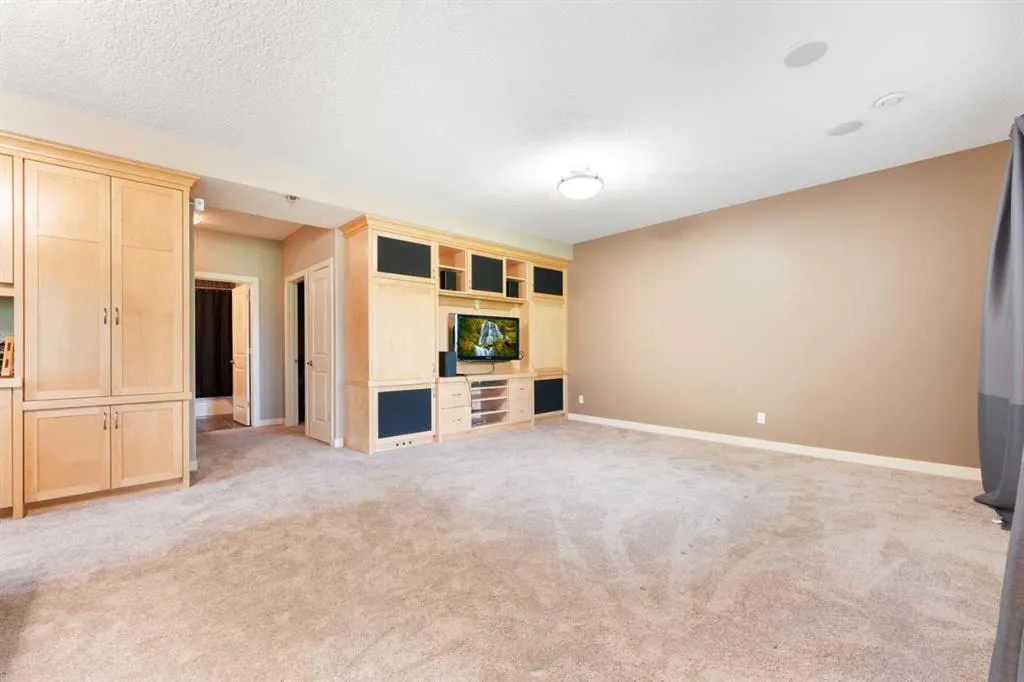 155 Autumn Close SE