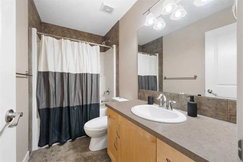 155 Autumn Close SE