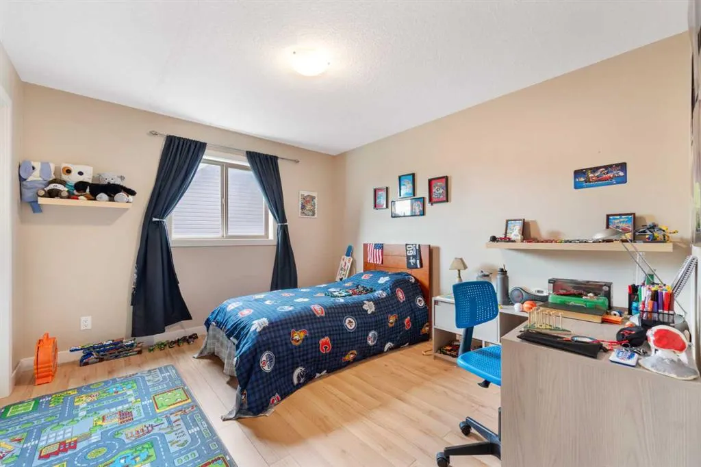 155 Autumn Close SE
