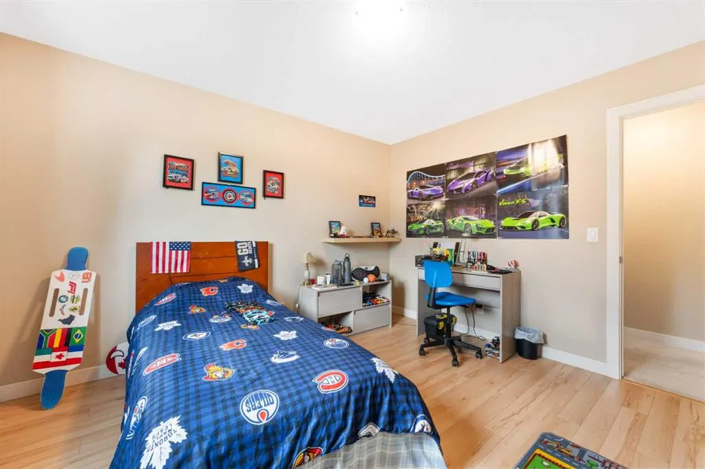 155 Autumn Close SE