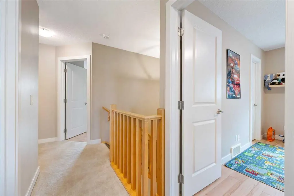 155 Autumn Close SE