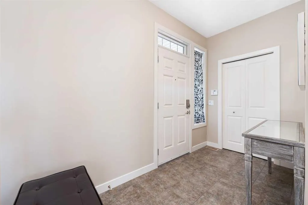 155 Autumn Close SE