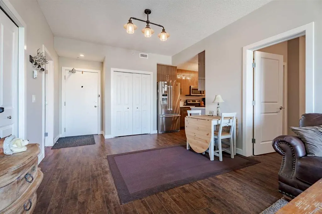 607 17 Avenue NW, #403
