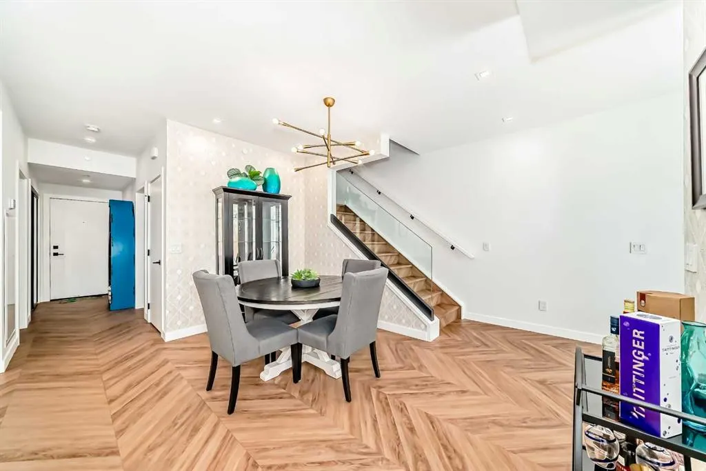 8505 Broadcast Avenue SW, #106