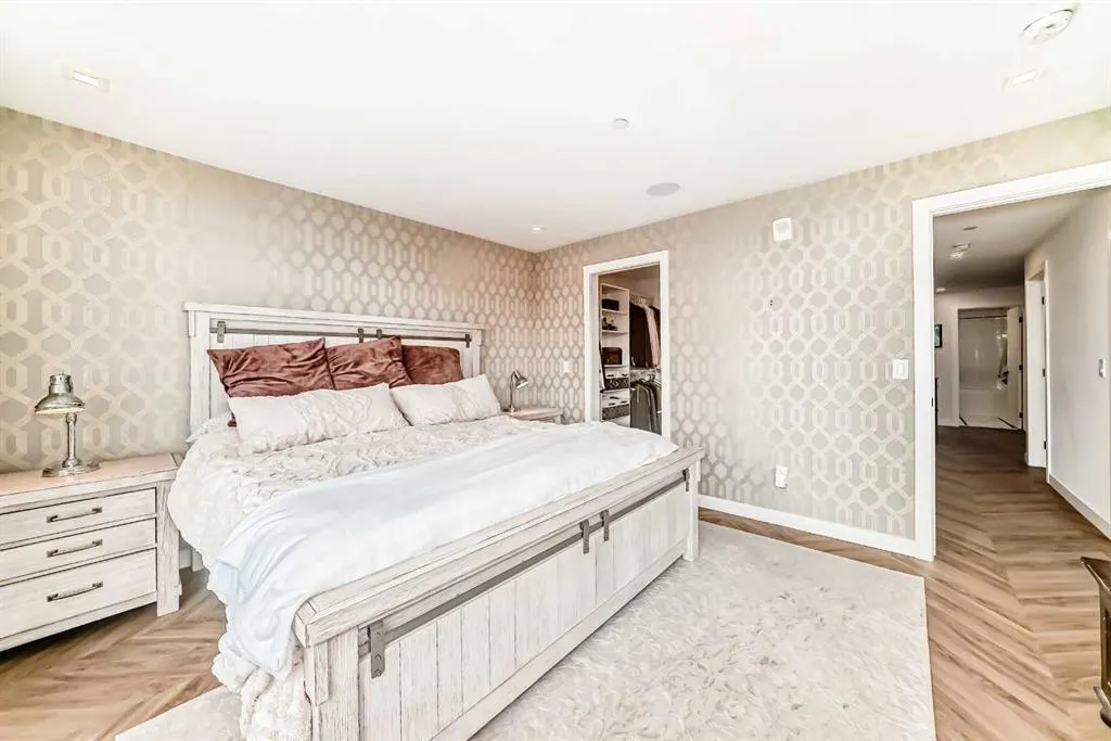 8505 Broadcast Avenue SW, #106