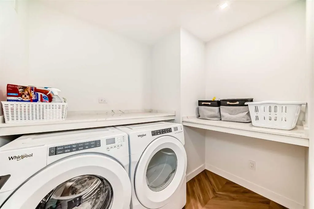 8505 Broadcast Avenue SW, #106