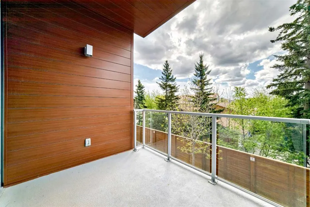 8505 Broadcast Avenue SW, #106