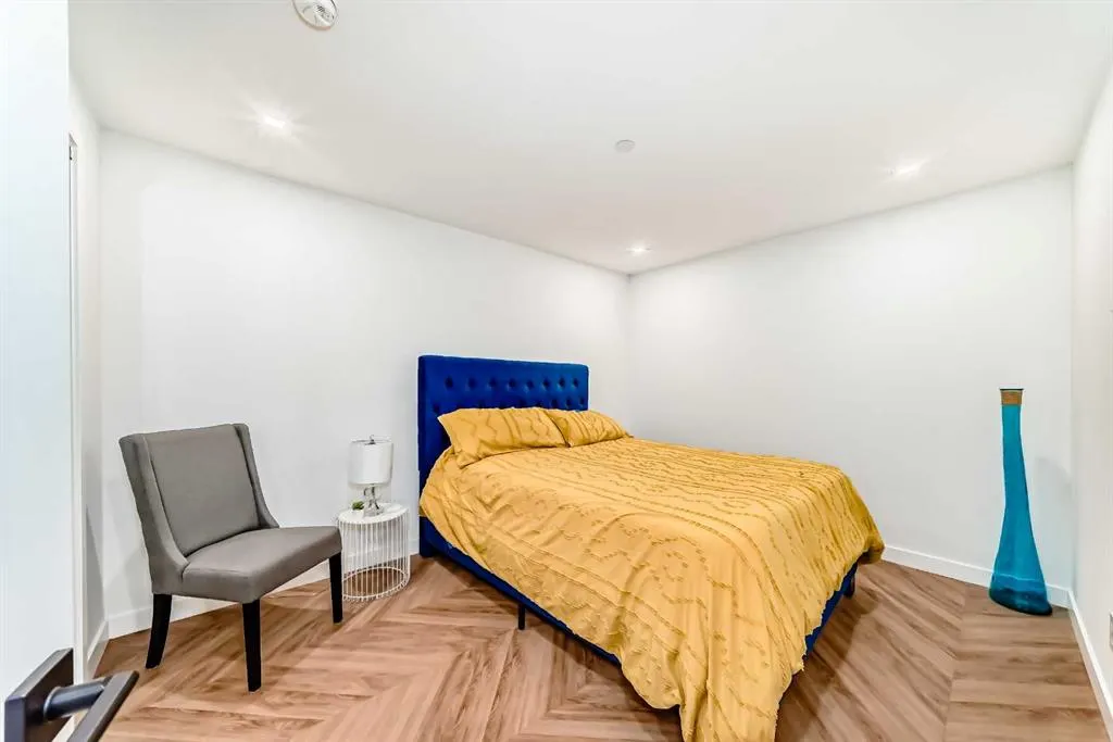 8505 Broadcast Avenue SW, #106