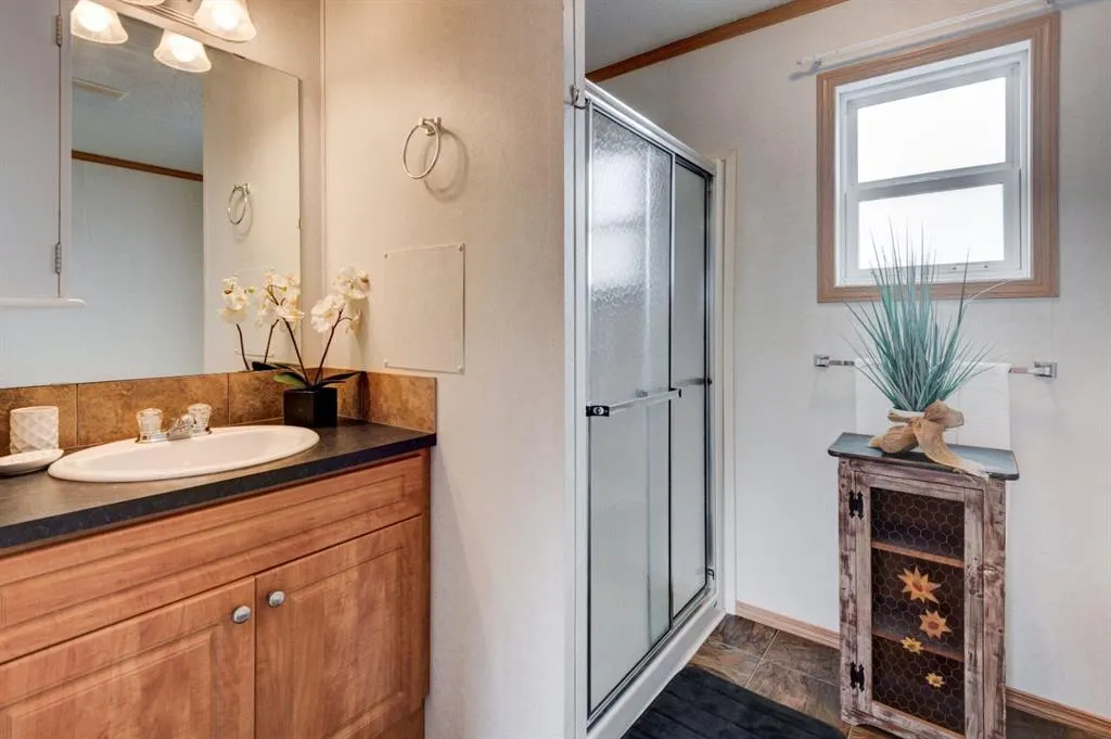 6724 17 Avenue SE, #6