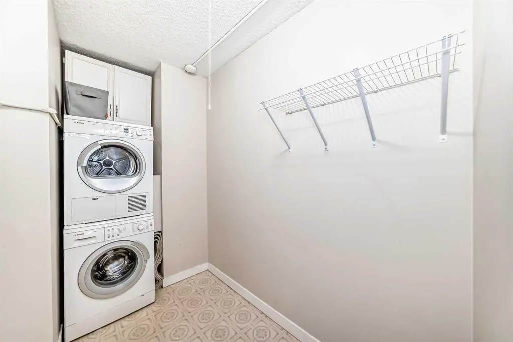 718 12 Avenue SW, #308