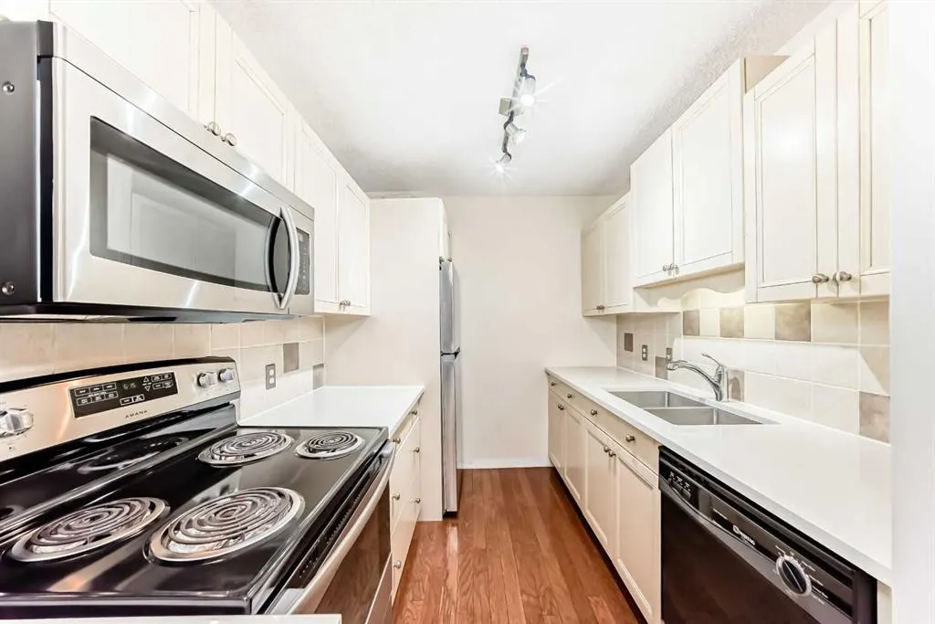 718 12 Avenue SW, #308