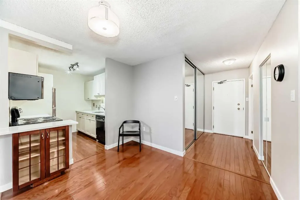718 12 Avenue SW, #308