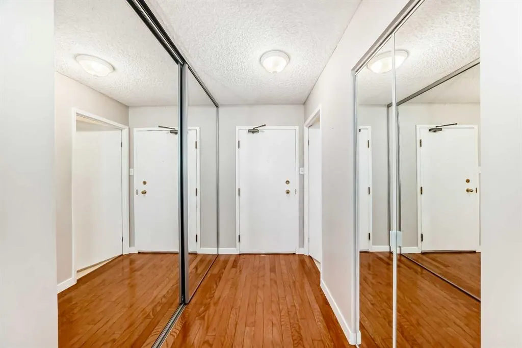 718 12 Avenue SW, #308