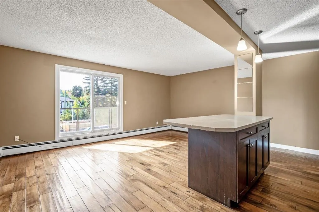 1828 12 Avenue SW, #301