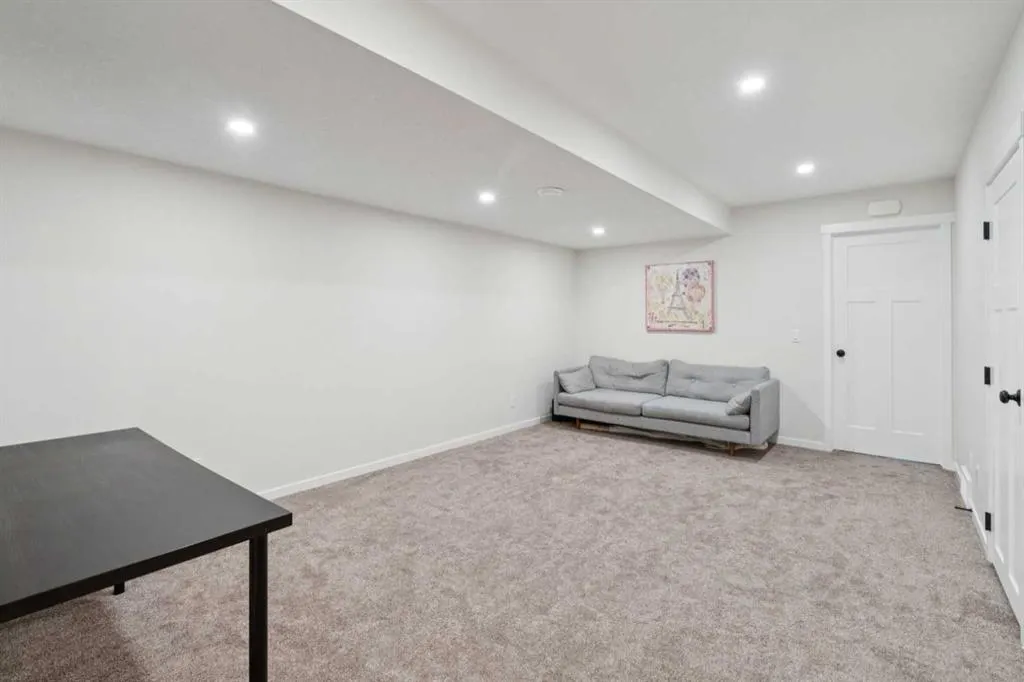 65 Willow Green Way