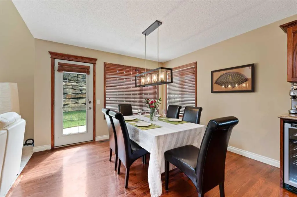 182 Sienna Park Drive SW