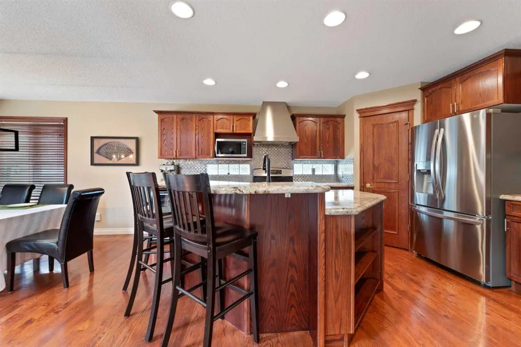 182 Sienna Park Drive SW