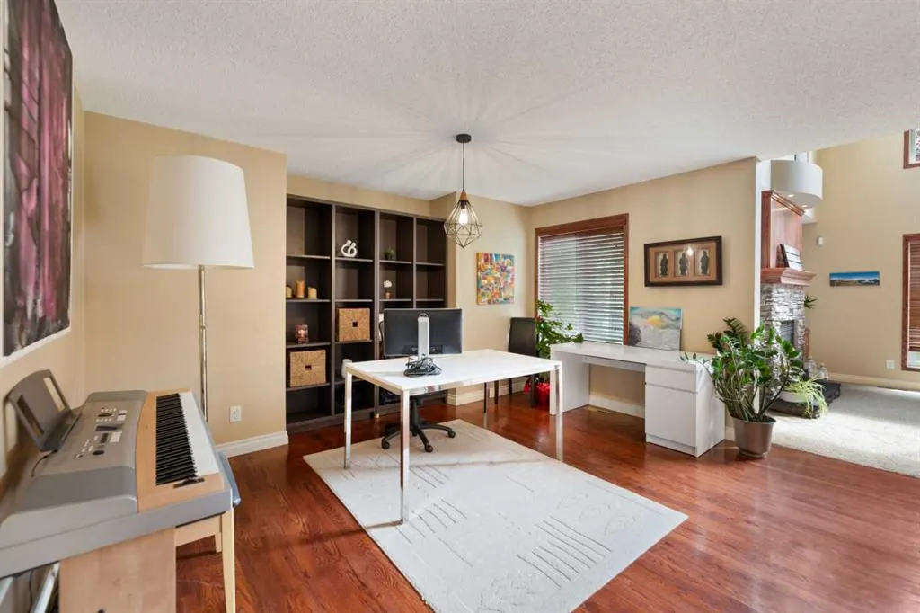182 Sienna Park Drive SW