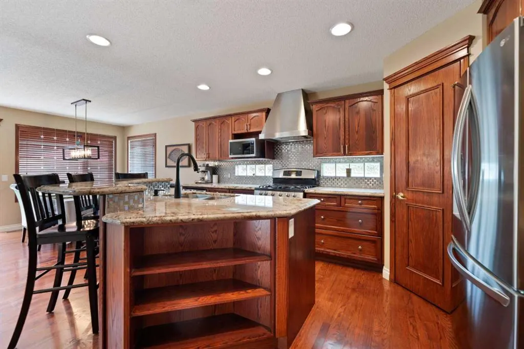 182 Sienna Park Drive SW