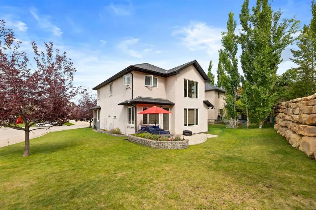 182 Sienna Park Drive SW