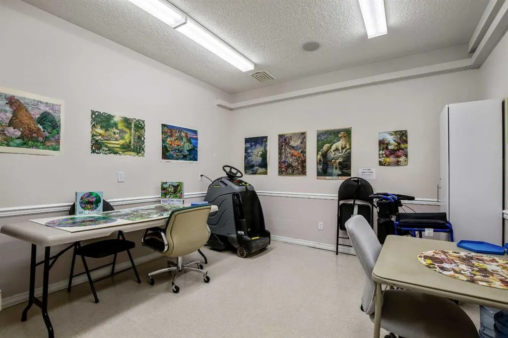 5201 Dalhousie Drive NW, #119